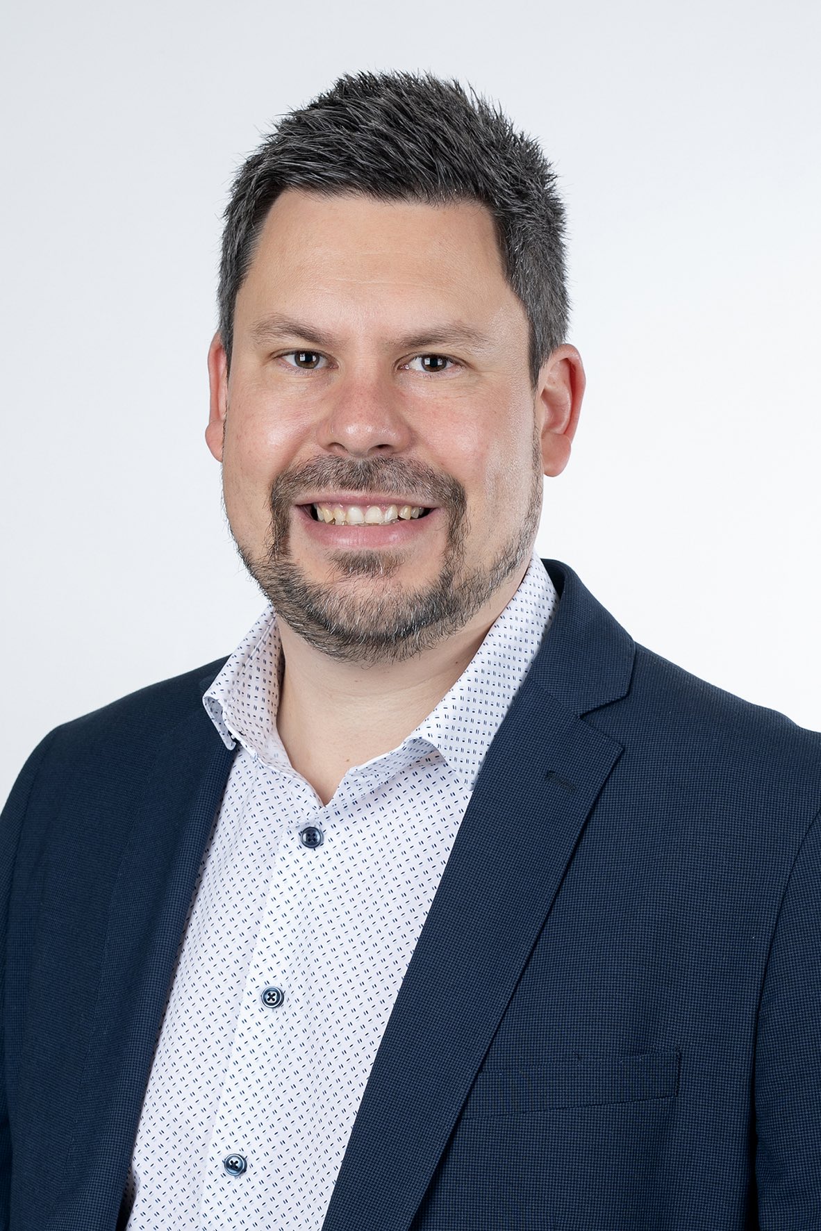 Mag. Patrick Mesgec